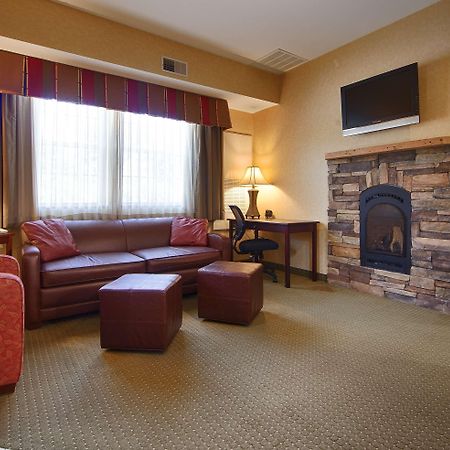 Best Western Plus Ticonderoga Exterior foto